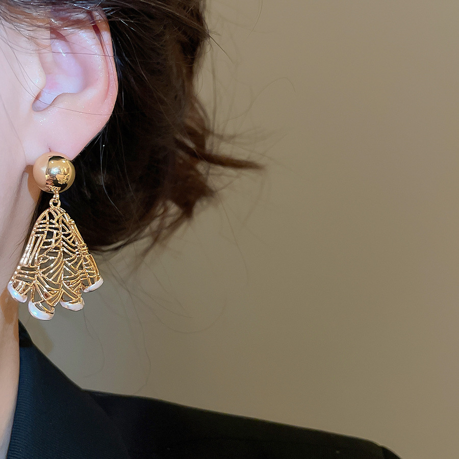 New DIY Striped Texture Copper Accessories European and American Fashion Star Moon Earrings - view 1