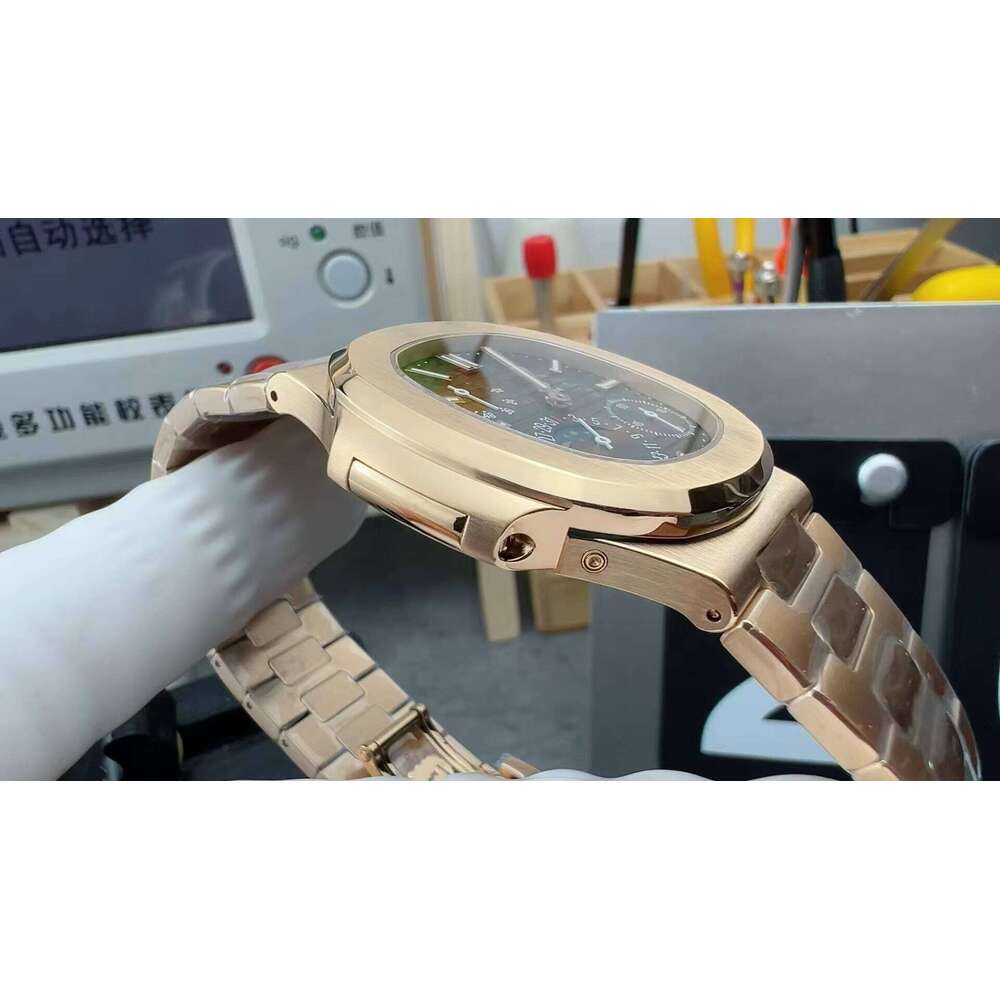 ZF Factory Luxury Stainless Steel Rose Gold Case Men's Automatic Mechanical Diver Watch 40mm 100M Water Resistant Sapphire