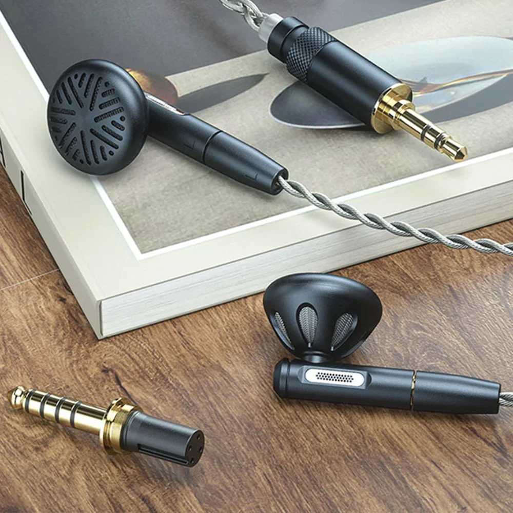 FiiO FF5 Carbon-based Dynamic Driver Earphone Hi-Res Au Custize Wired Flat Earphone 3544mm Plug MMCX Detachable Cable H251103
