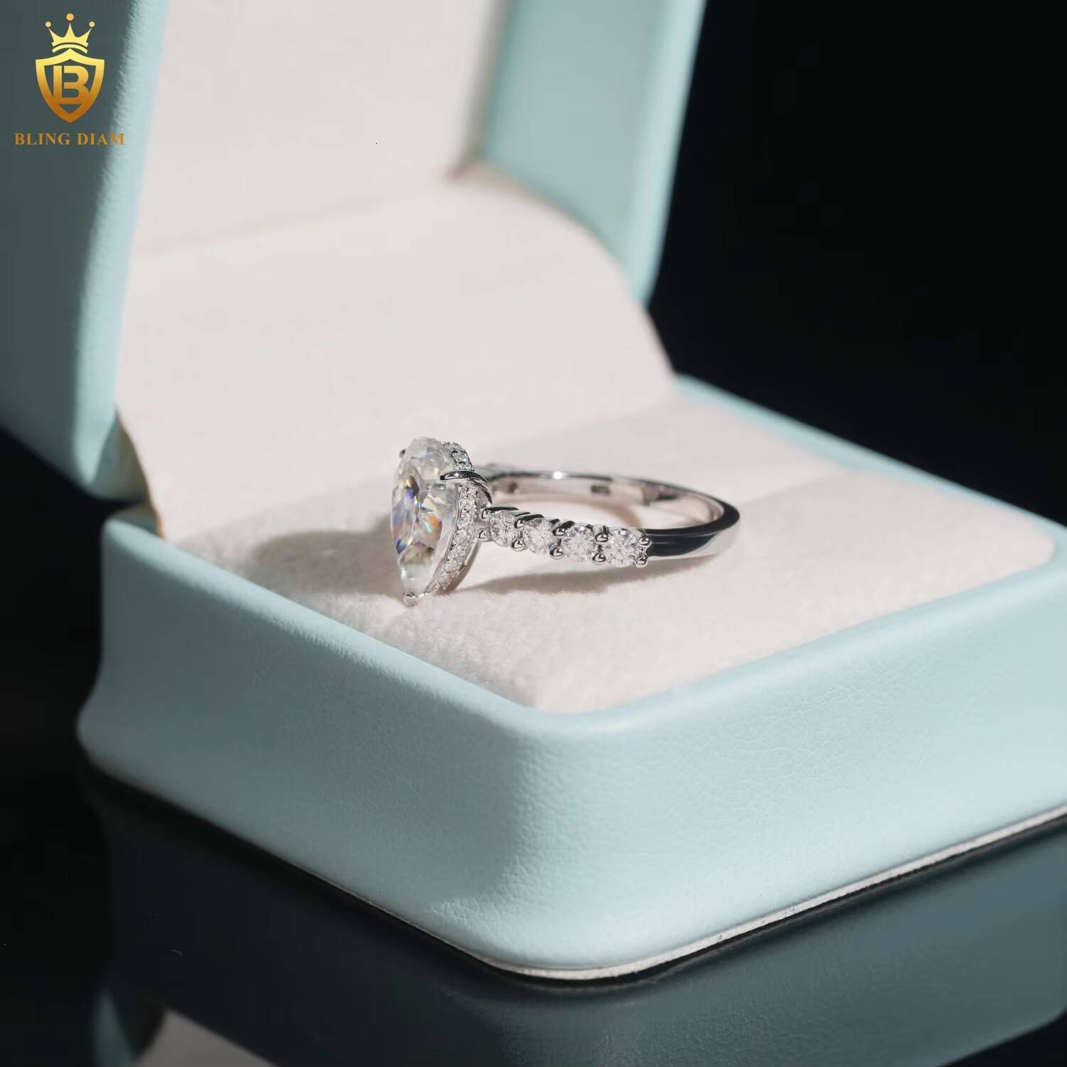 Fashion Fine Jewelry Sterling Silver 925 VVS Moissanite Diamond Engagement Rings in Stock with GRA Certificate