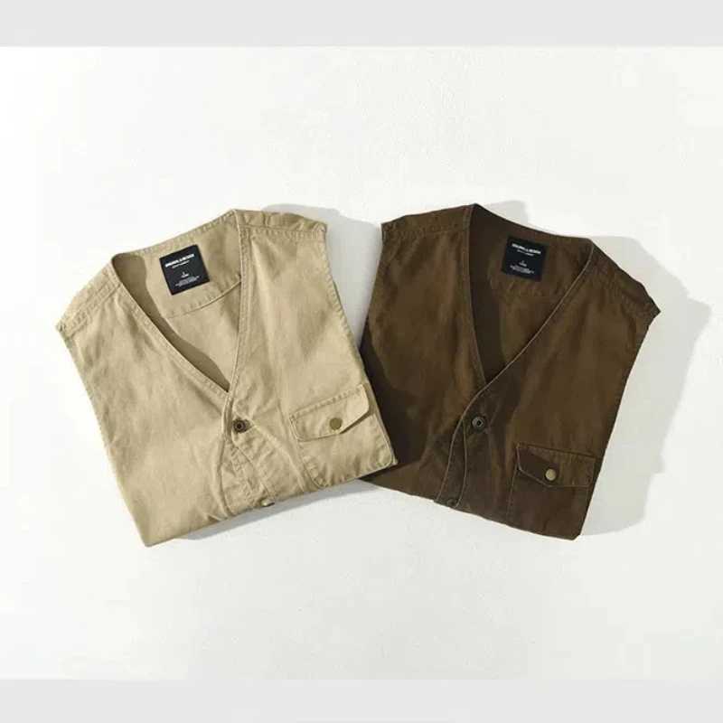 Japanese cargo vest men 2024 autumn new fashion brand outdoor multi-pocket sleeveless vest coat vest X250403