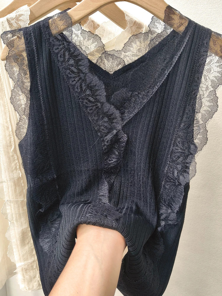 AOSSVIAO 2025 Basic Bottom Ruffle Chain Elastic Tank Top for Womens and Camis Summer Wild Crop Short 250403e