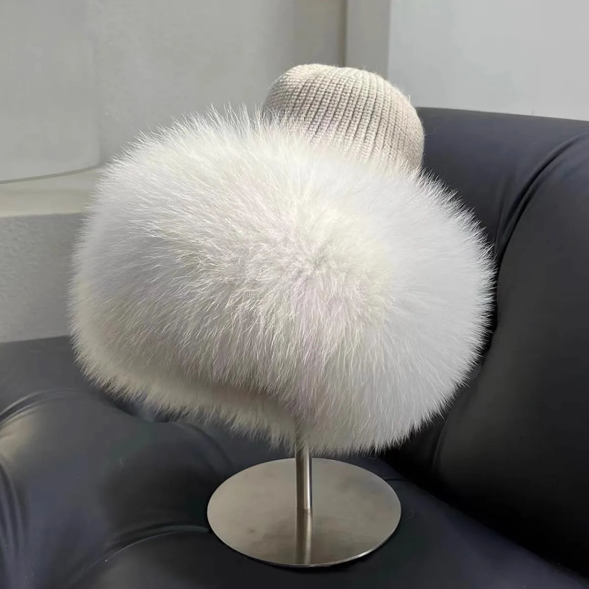 Stylish Beanie Fox Fur Hats for Women Winter Warm Fluffy Bone Cap Soft Outdoor Thick Natural Fox Fur Hat Hats 251103 - view 6