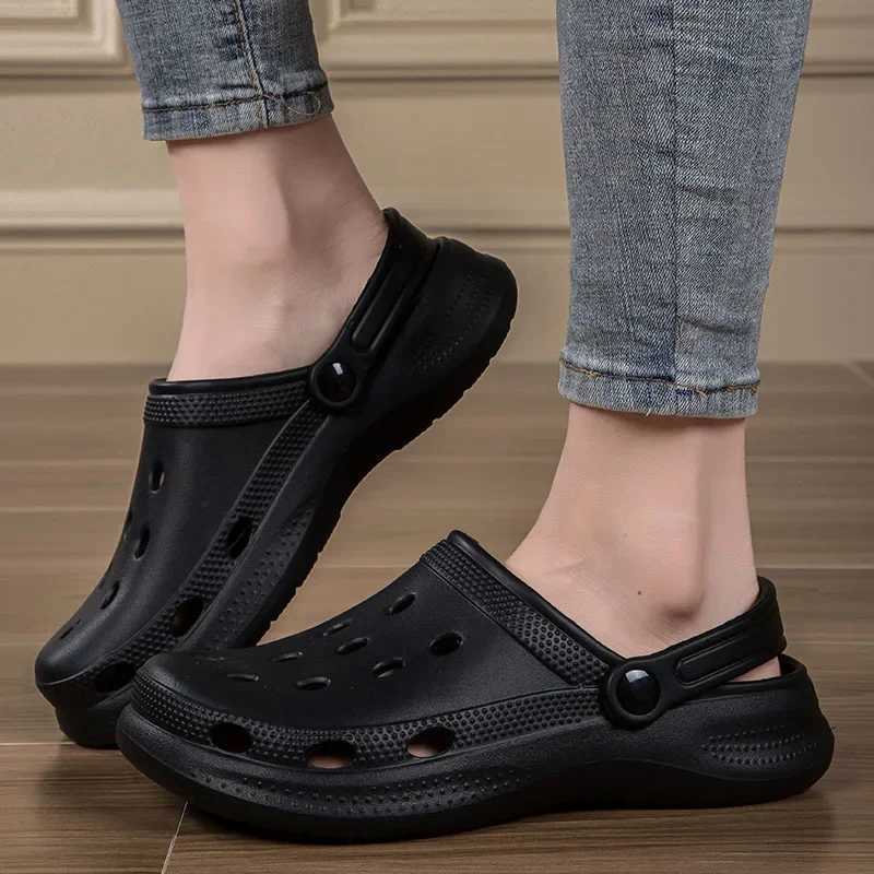 Plus Size 46 47 48 Summer Mens Slippers Mens Casual Slippers Beach Shoes He Garden Shoes Outdoor Sandals Y250403
