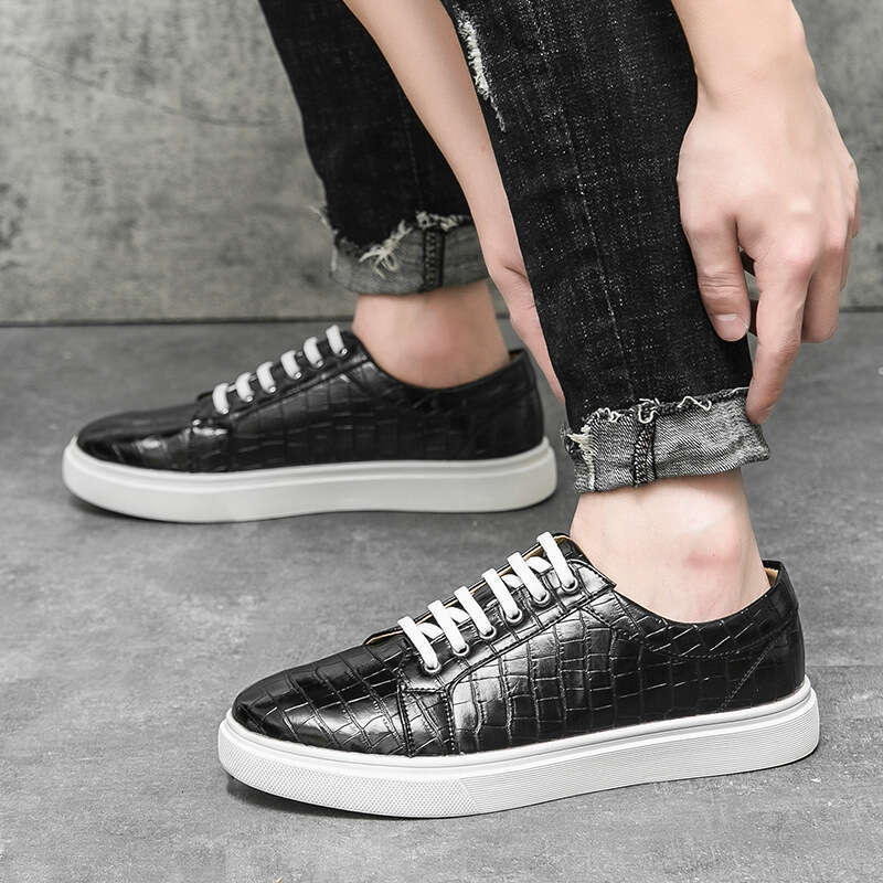 Large board for men 2024 Spring and Autumn new style trendy set feet casual office men's shoes size 38-46