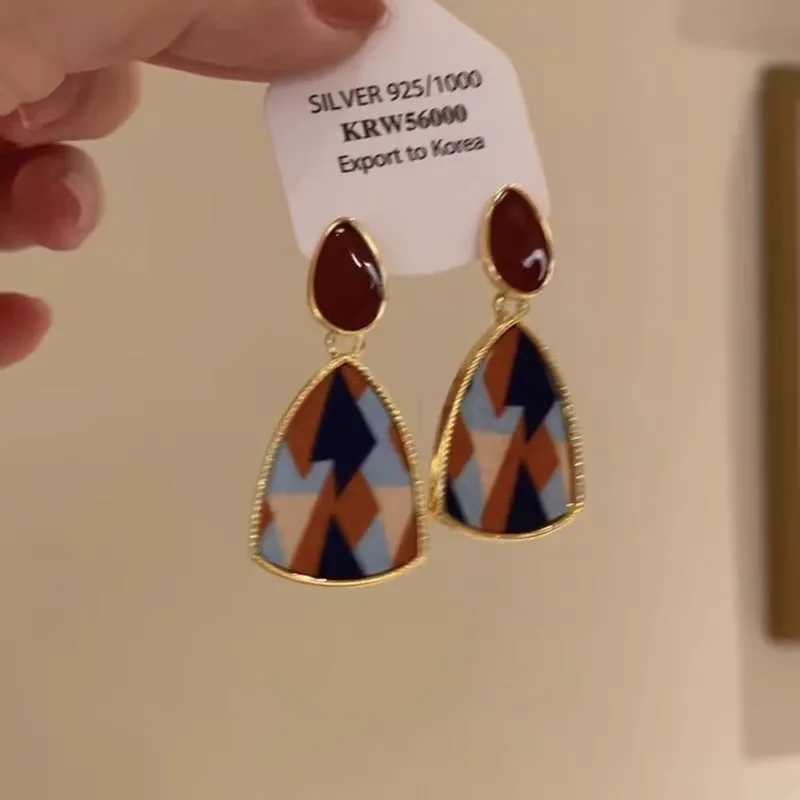 Vintage Wine Red Stud Earrings For Women Korean Geometric Earring High Sense Wedding Party Jewelry Gift Y250401