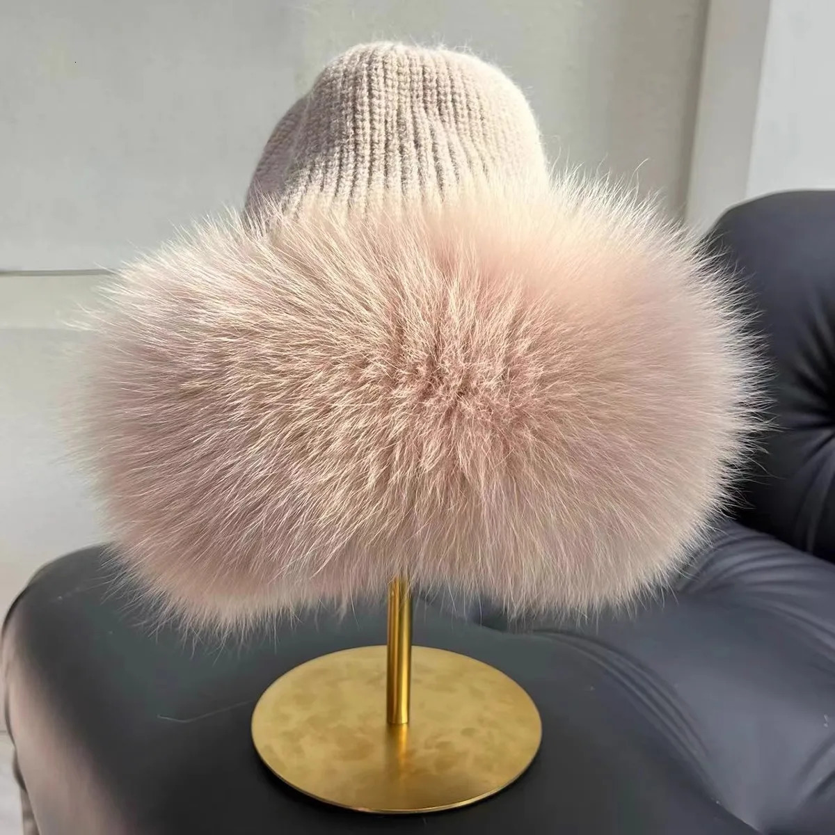 Stylish Beanie Fox Fur Hats for Women Winter Warm Fluffy Bone Cap Soft Outdoor Thick Natural Fox Fur Hat Hats 251103 - view 4