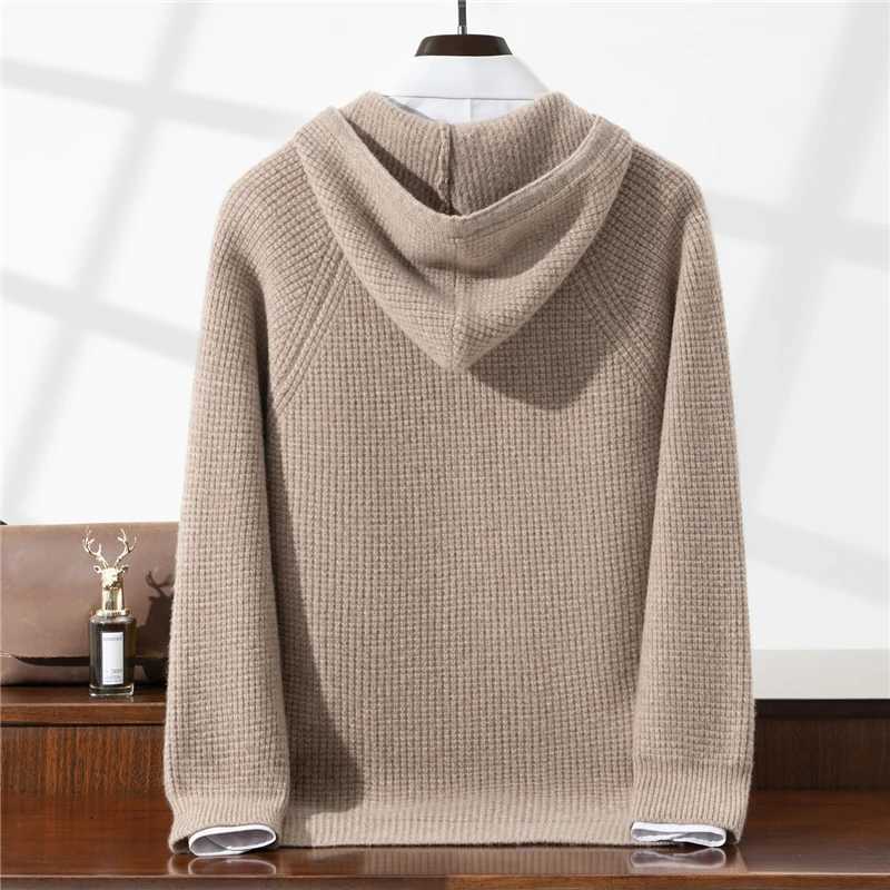 Autumn Winter New 100 Pure Wool Sweater Zipper Mens Cardigan Loose Casual Hooded Pocket Knitted Sweater CoatT251103