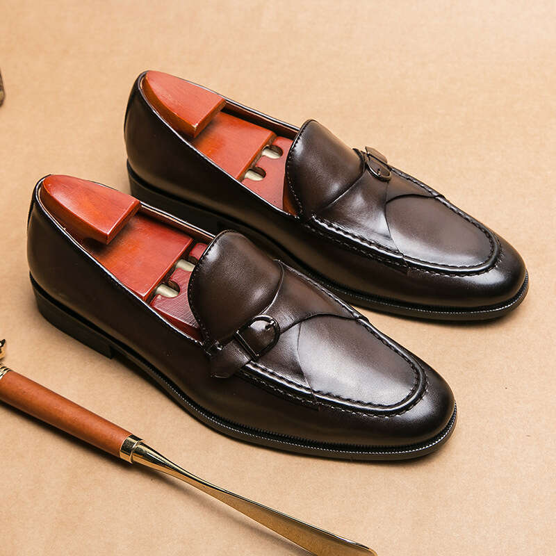 Men's in plus size, new casual fashionable British style, set foot shoes, trendy one-step leather shoes