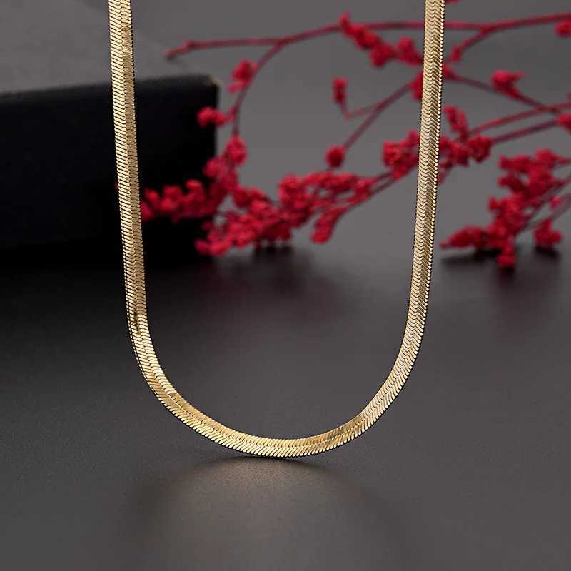 New in Gold 18 k 18/20/22/24 Inch 4MM Blade Men Womens Chain Necklace Luxury Designer Jewelry GaaBou Jewellery Z250402