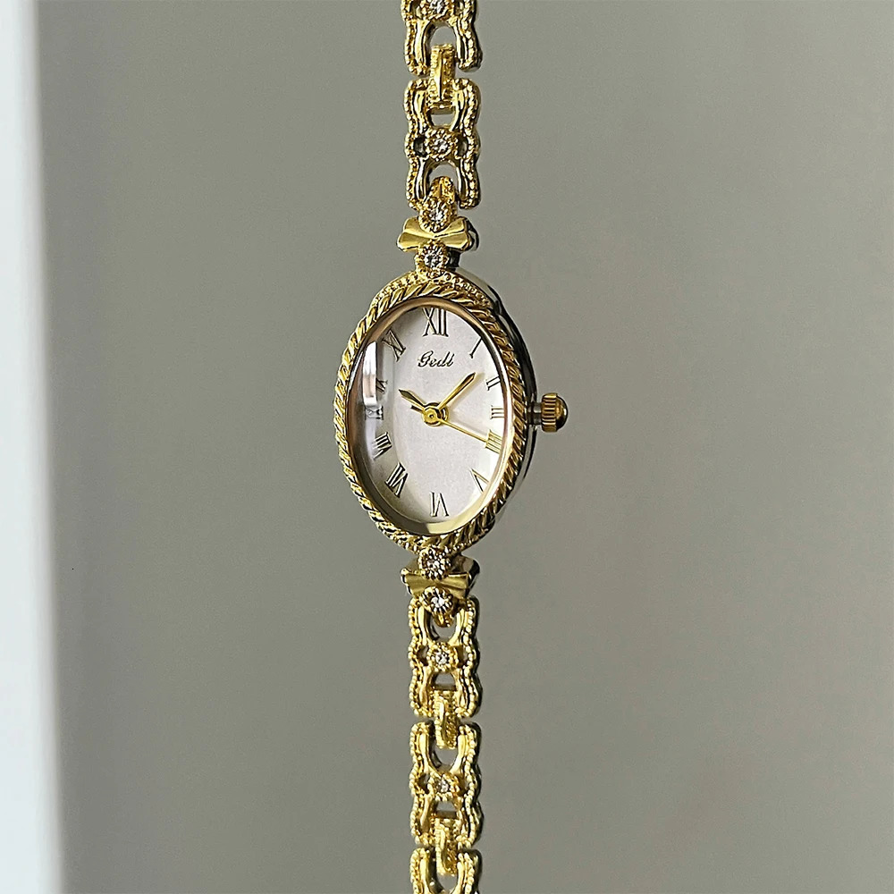 GEDI Watches for Woman Vintage Light Oval Dial Quartz Bracelet Watch Niche Elegant Temperament Gold Ladies Watches Gifts 251031