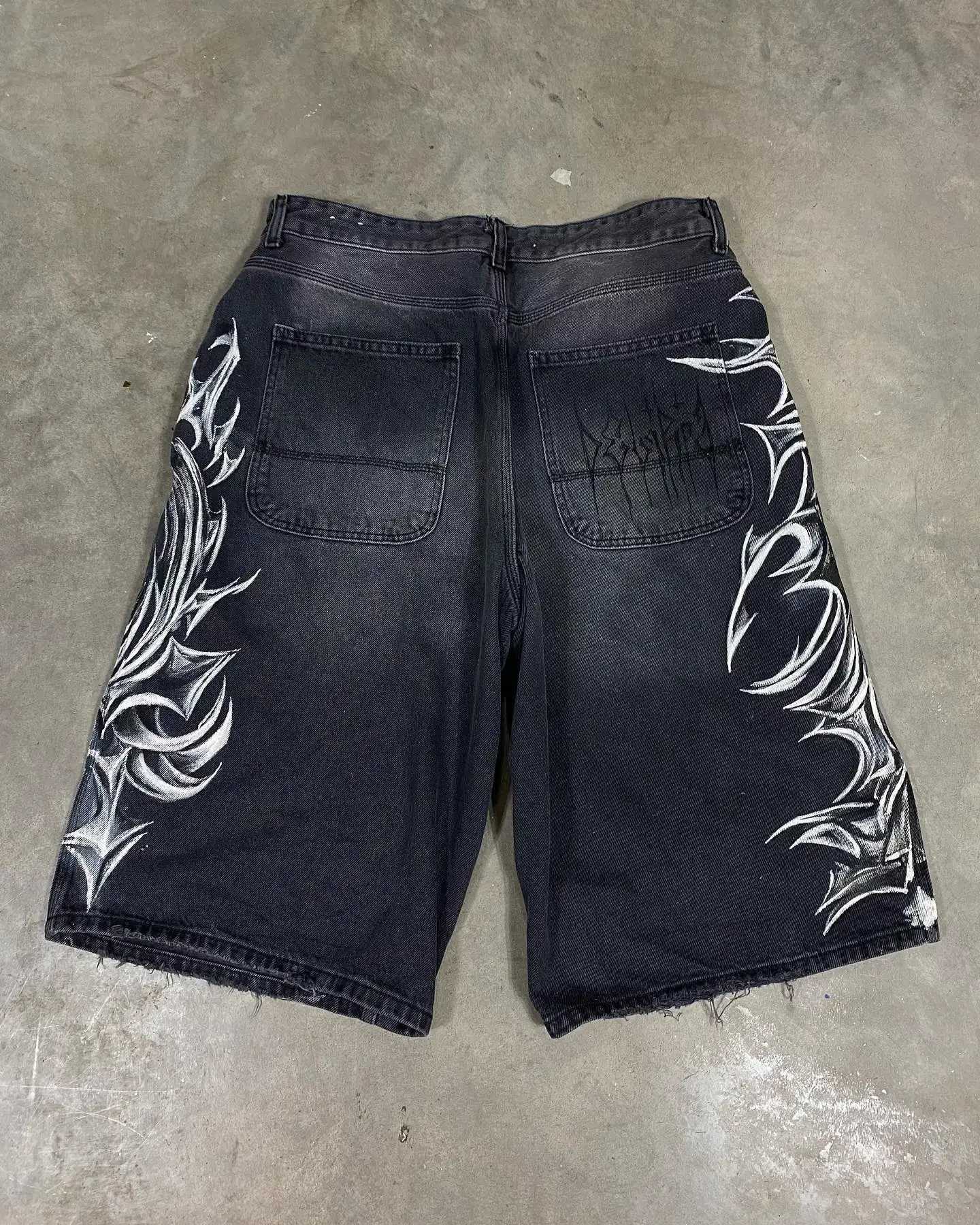 American Retro Gothic Hallown Geometry Graffiti Print Denim Shorts Men Women Y2k Low Waist Baggy Kn Length Jeans Jorts Short X250403