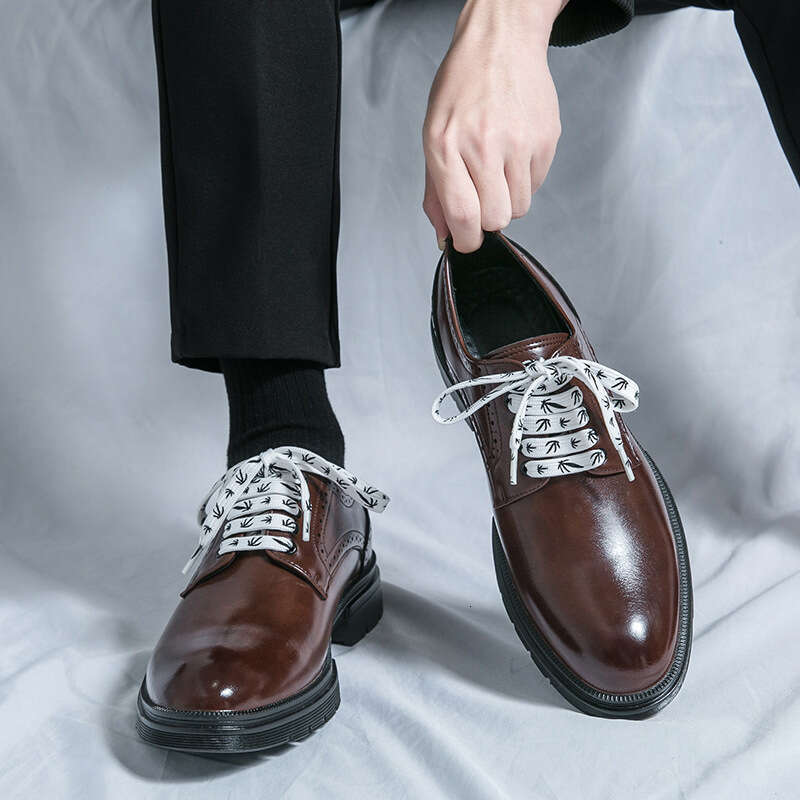 Large 46 Leather 2024 Spring and Autumn New Style Men's Lace up Business Dress Groom Wedding Shoes