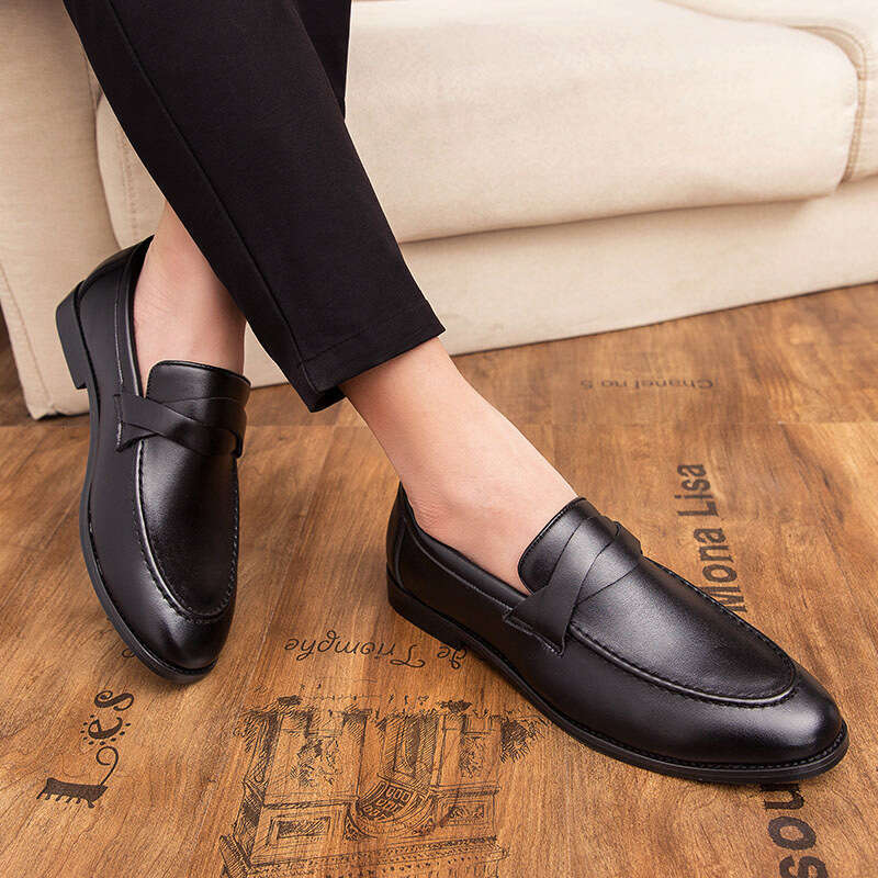 Men's in plus size, new casual shoes, fashionable foot covers, loafers, trendy British style men's wedding leather shoes