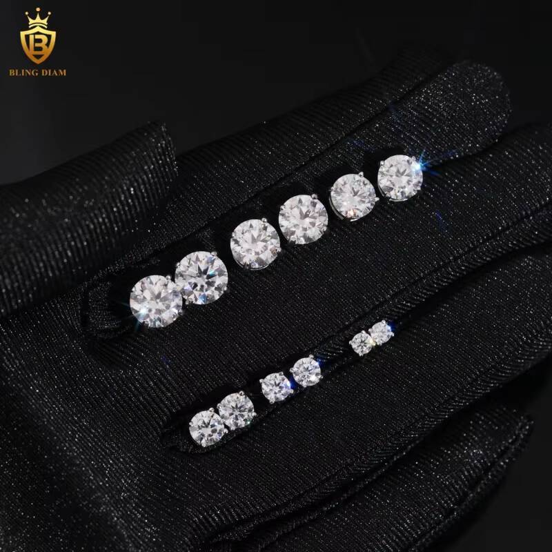 Hot Sale with GRA VVS1 Moissanite Diamond Elegant Solitaire Stud Earrings S925 Hiphop Style Stud Earrings Past Diamond Test