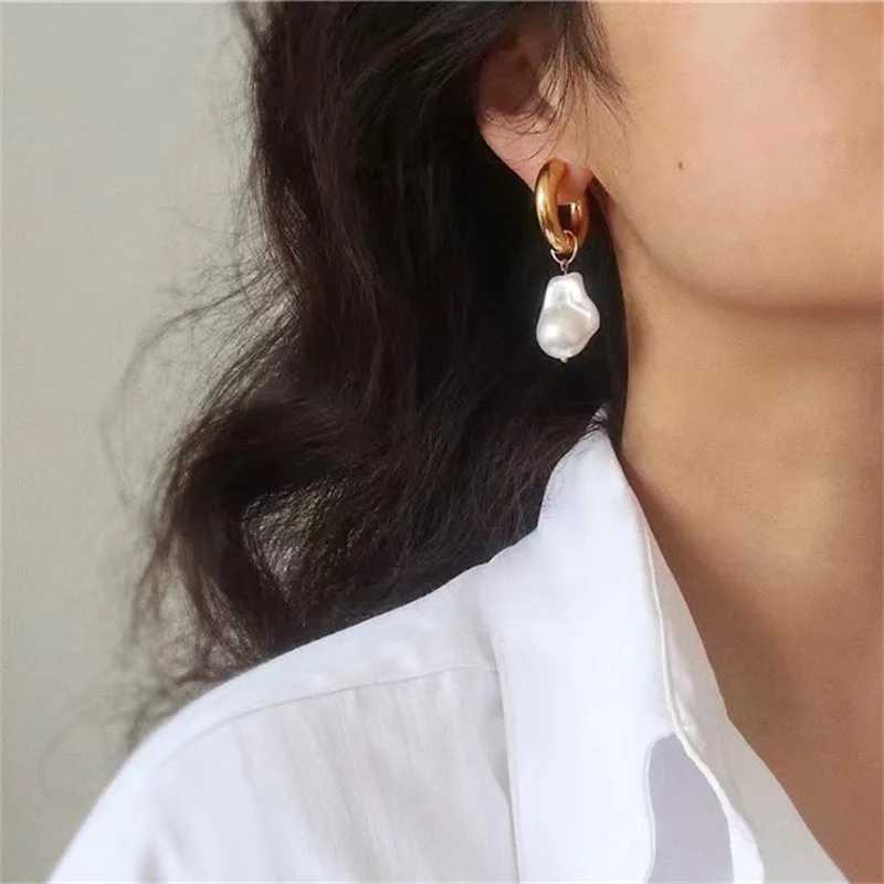 HUANZHI Baroque Irregular Imitation Pearl Rings Earrings Female INS Fashion Wedding Party Jewelry Gifts 2023 New Y250401