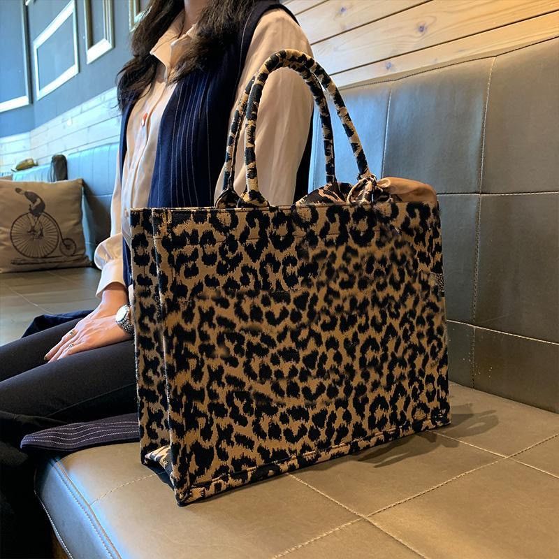 High quality designer bag Miss Tote embroidery Customized name letter purse designer flower butterfly handbags Festival Gifts woman handbag designers women-48