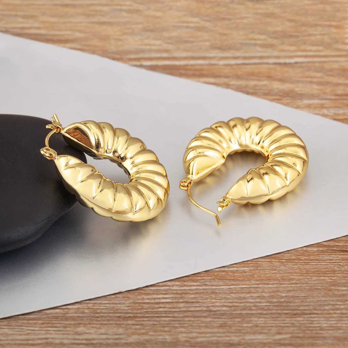Nidin Geometric Copper Large Circular Ring Earrings Suitable for Women High Quality Personalized Design High Quality Jewelry Wholesale Accessories Y25