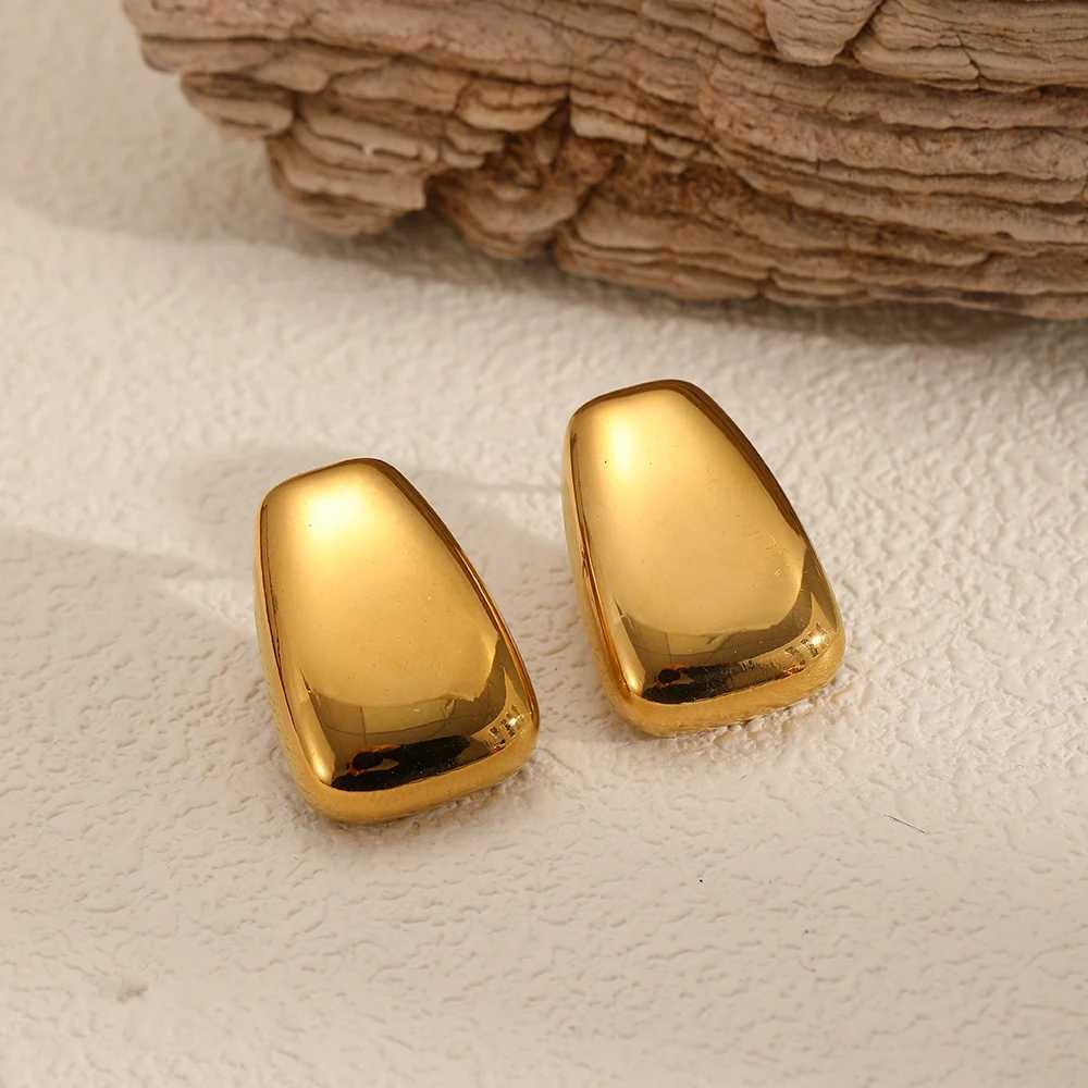 2025 New Design Fashion Stainless Steel Geometric Trapezoid Ear Studs Womens Accessories Party Waterproof Jewelry Gift C251103