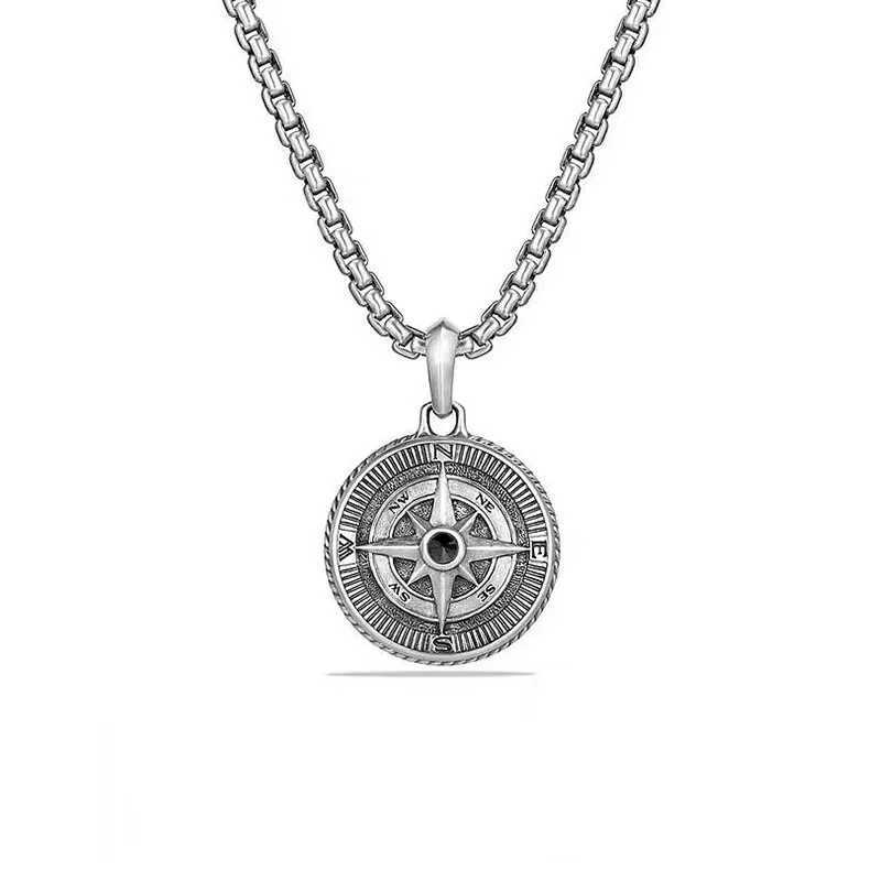 Fashion Simple Compass Necklaces For Men Retro Hip Hop Copper Disc Couple Pendant Sweater Chain Punk Jewelry Accessories GiftC250411