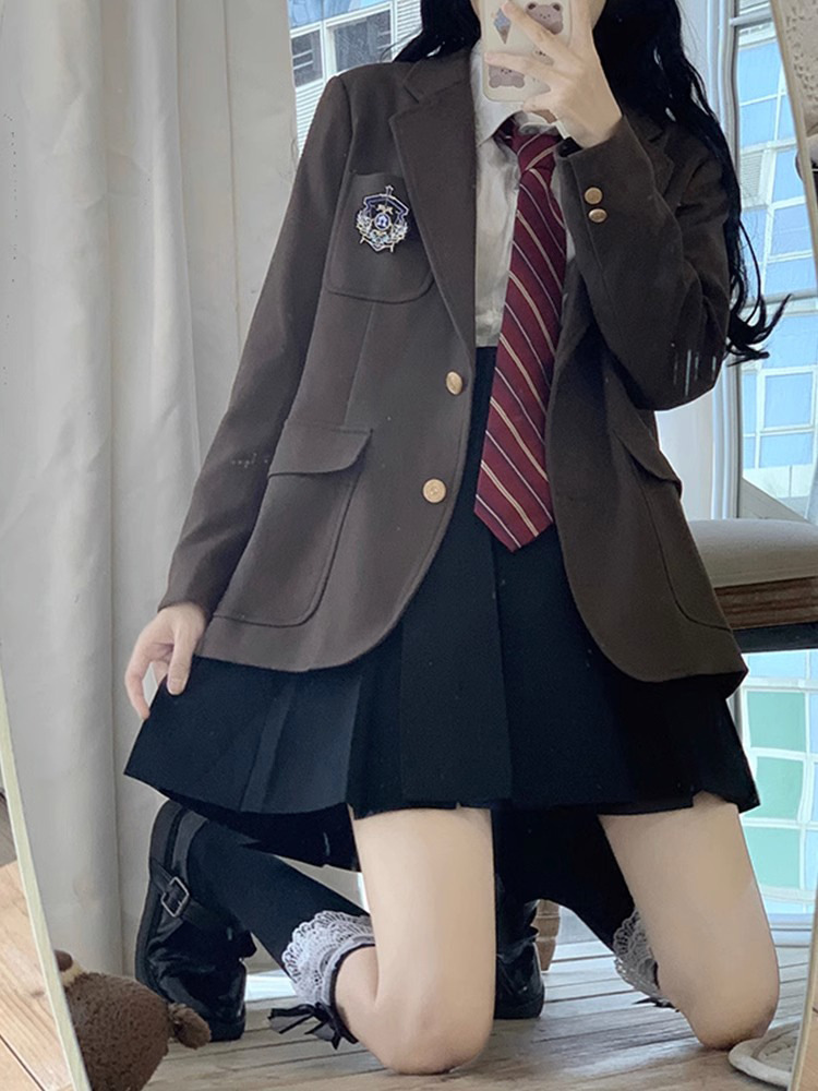 X42Chic Women's Korean-Inspired Mini Suit Jacket for Students
