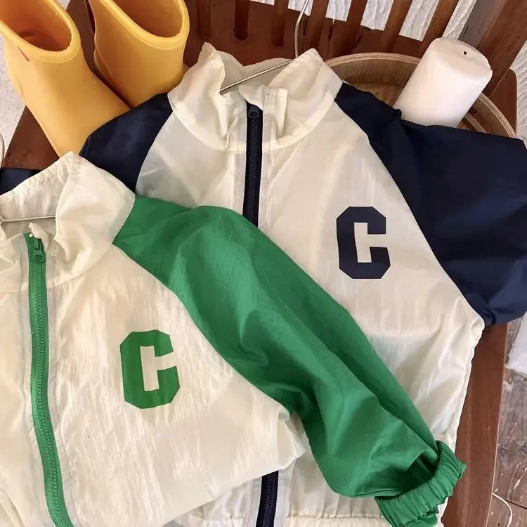 Childrens exterior sun protection clothing lapel zipper simple letter Korean fashion n casual and comfortable 250325z