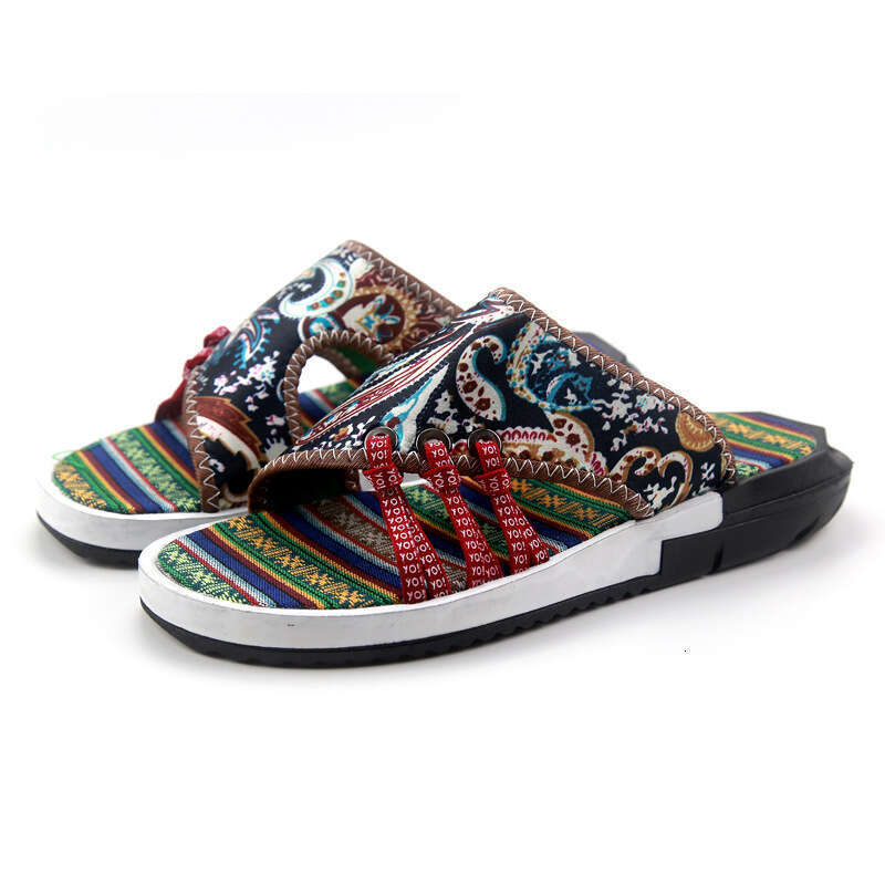 Large size fashionable thick sole slippers summer outerwear, trendy flip flops for men's beach sandals