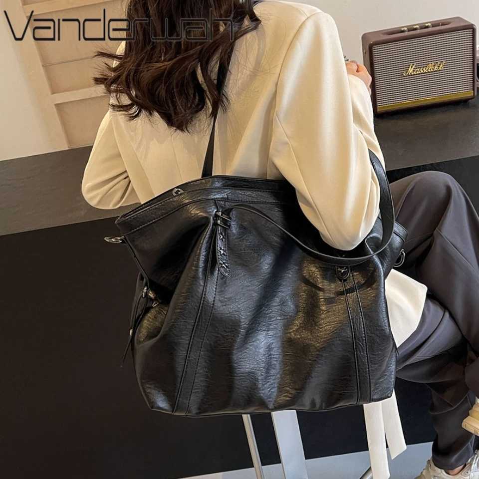 Big Black Shoulder crossbody Bags for Women 2025 Hobo Shopper Sac Solid Color Quality PU Leather Handbag Lady TravelC250403