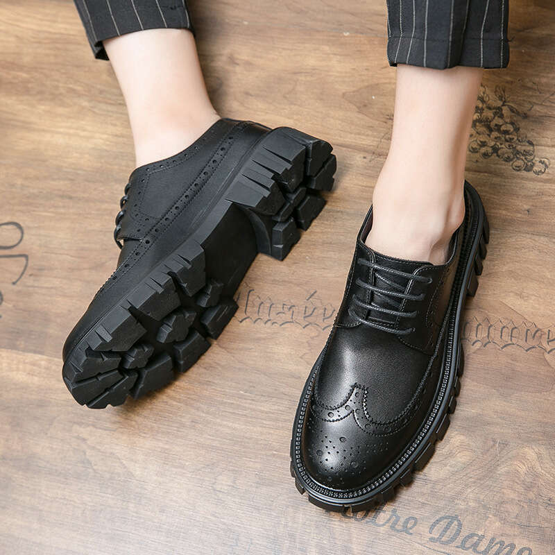 Large size fashionable high rise thick soled British style solid color low top casual leather shoes, youth outdoor small black shoes