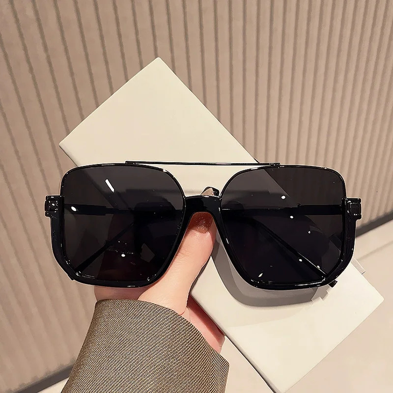 2025 Vintage Oversized Sunglasses Fashion Men Women Square Shades Eyewear Trendy Ins UV400 Sun Glasses 251104