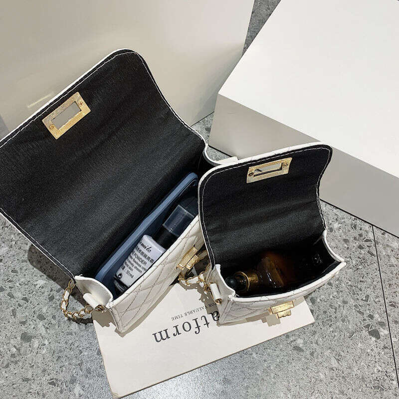 Xiaoxiangfeng diamond grid chain for women 2025 new trendy and versatile crossbody chic Korean version small bag mini