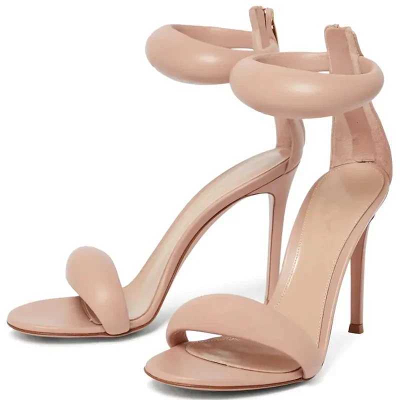 New Comfortable High Heels for Women Thin Heels Versatile Fashion Golden Open toed Shoes Sexy One Belt Fashion Sandals W251104