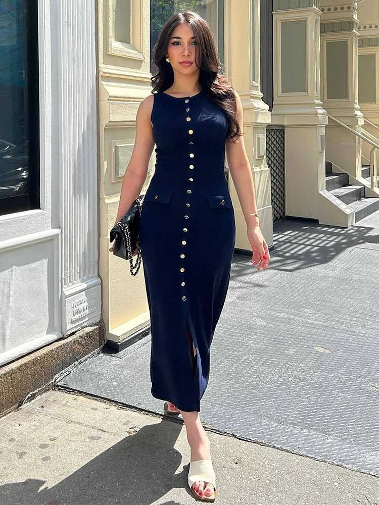 Womens Knit Cardigan Dress 2025 Summer Elegant Lady Long Dresses Solid Single Breasted Slveless Bodycon Female Vestidos X250403