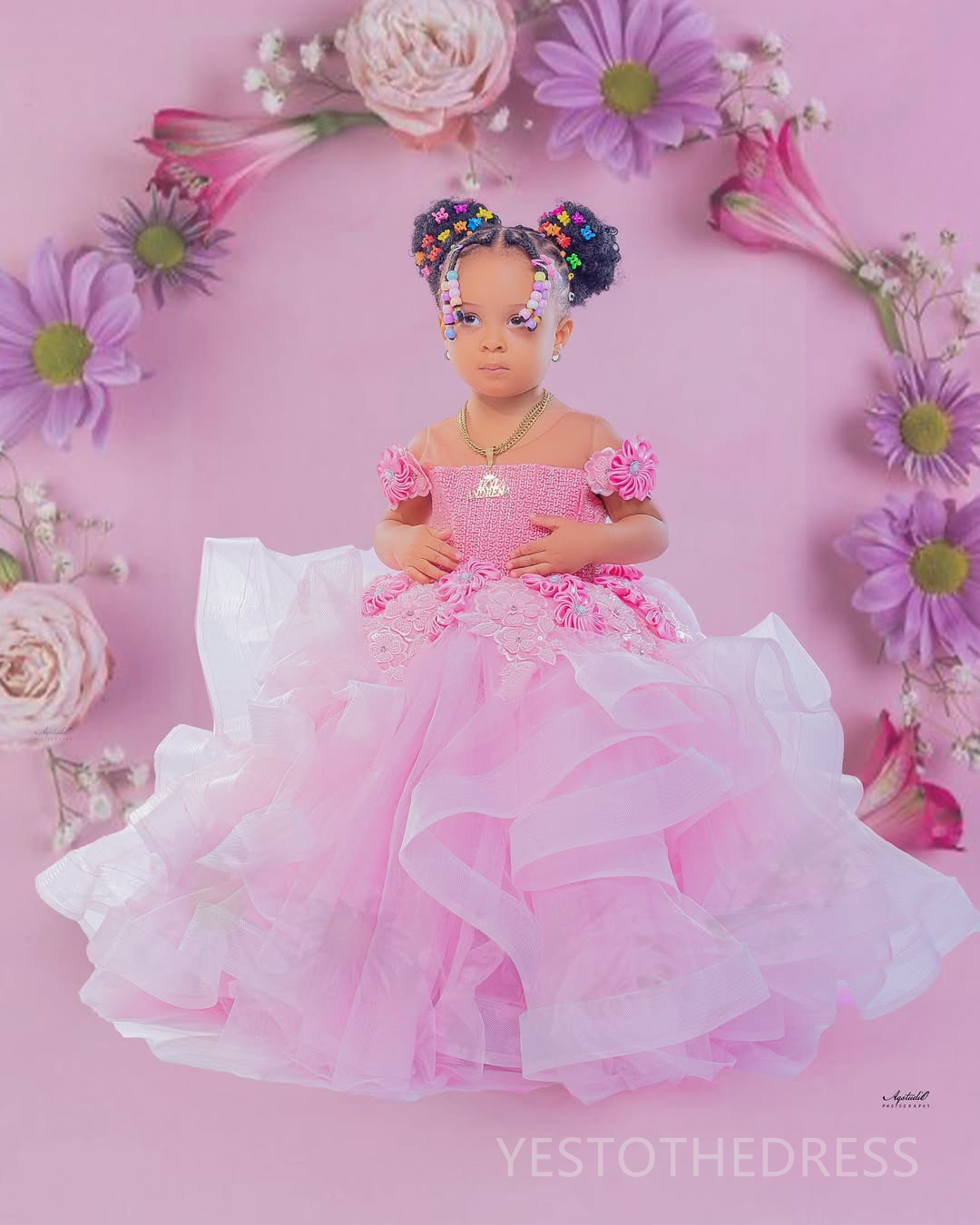 2025 Aso Ebi Pink Flower Girl Dresses Children Birthday Dress Illusion Sheer Neck Flora Appliqued Lace Tiered Tulle Princess Queen Ball Gown For Marri