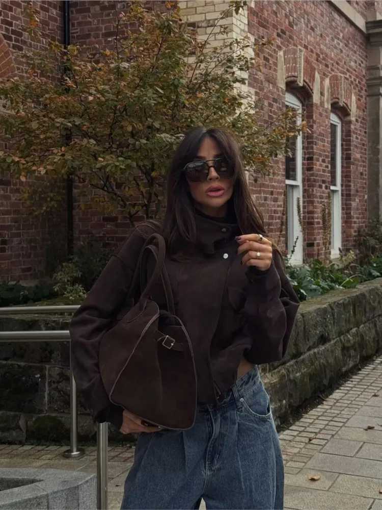 Autumn Women Faux Suede Jacket with Zipper Simple High Collar Elegant Lady Warm Oversize Coats Chic Female Tops J251103