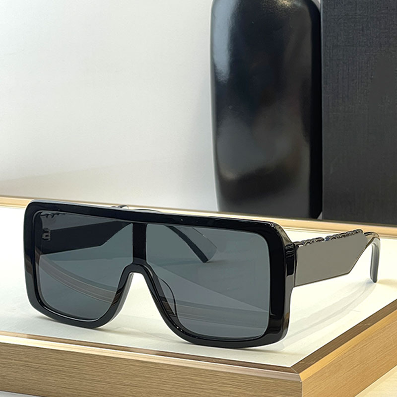 Fashionable Mens DG Logo Sunglasses Black Frame Shield Design UV Resistant Womens Outdoor High Street Catwalk Style DG6204 Random Box