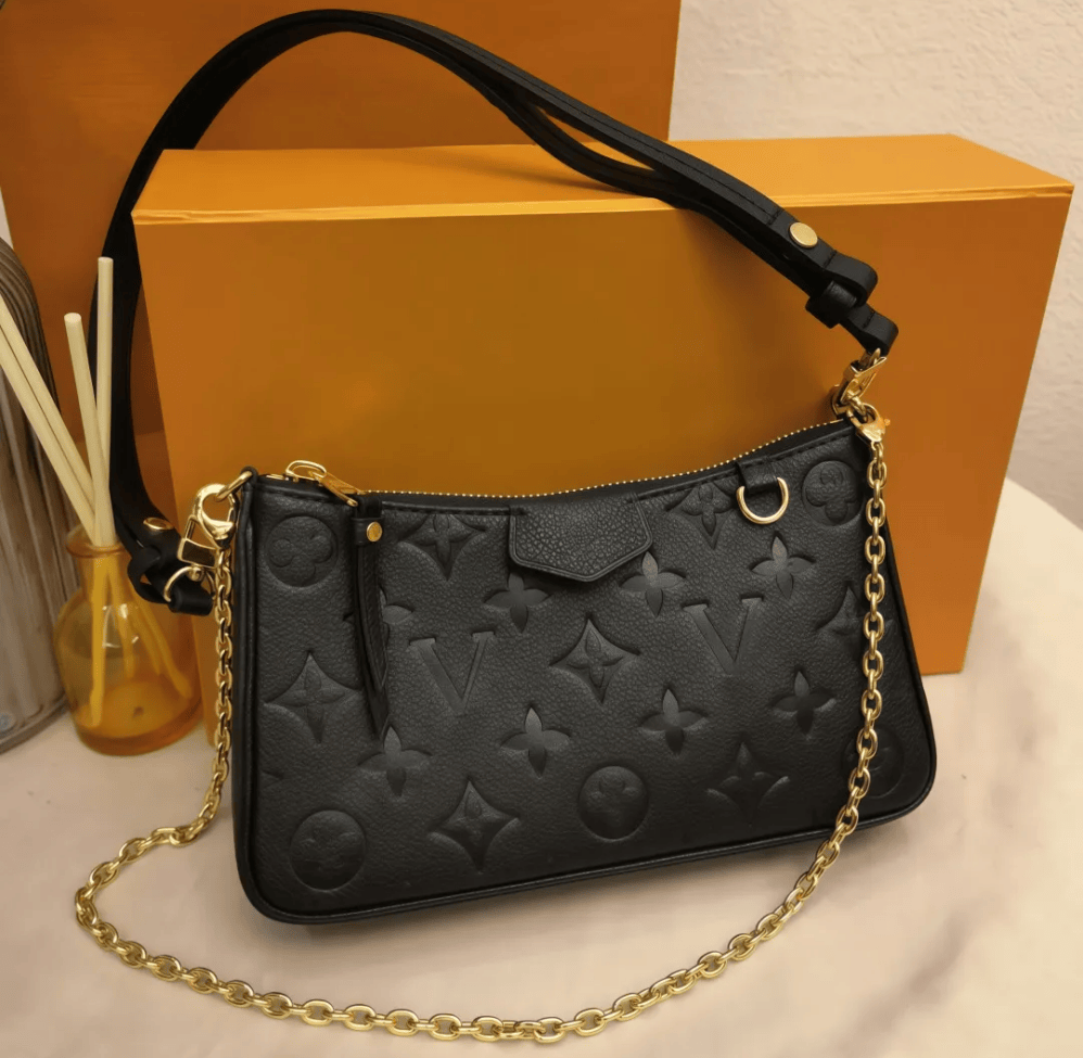 Designer Fashion Shoulder Bags Luxury Underarm Women Mahjong Chain Leatherwear Versatile Luxurious Printed Lettering Crossbody Old Flower Bag