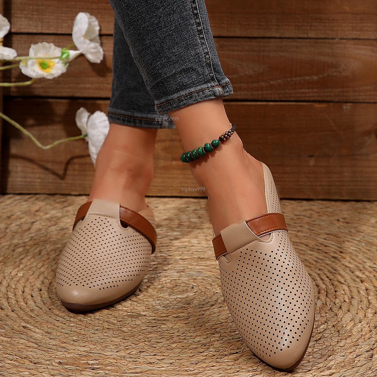 New Designer Sandals With Free Shipping French Breathable Hollow Half Women 2025 Summer Soft Leather Round Toe Cool Slippers For Lazy People Low Heele