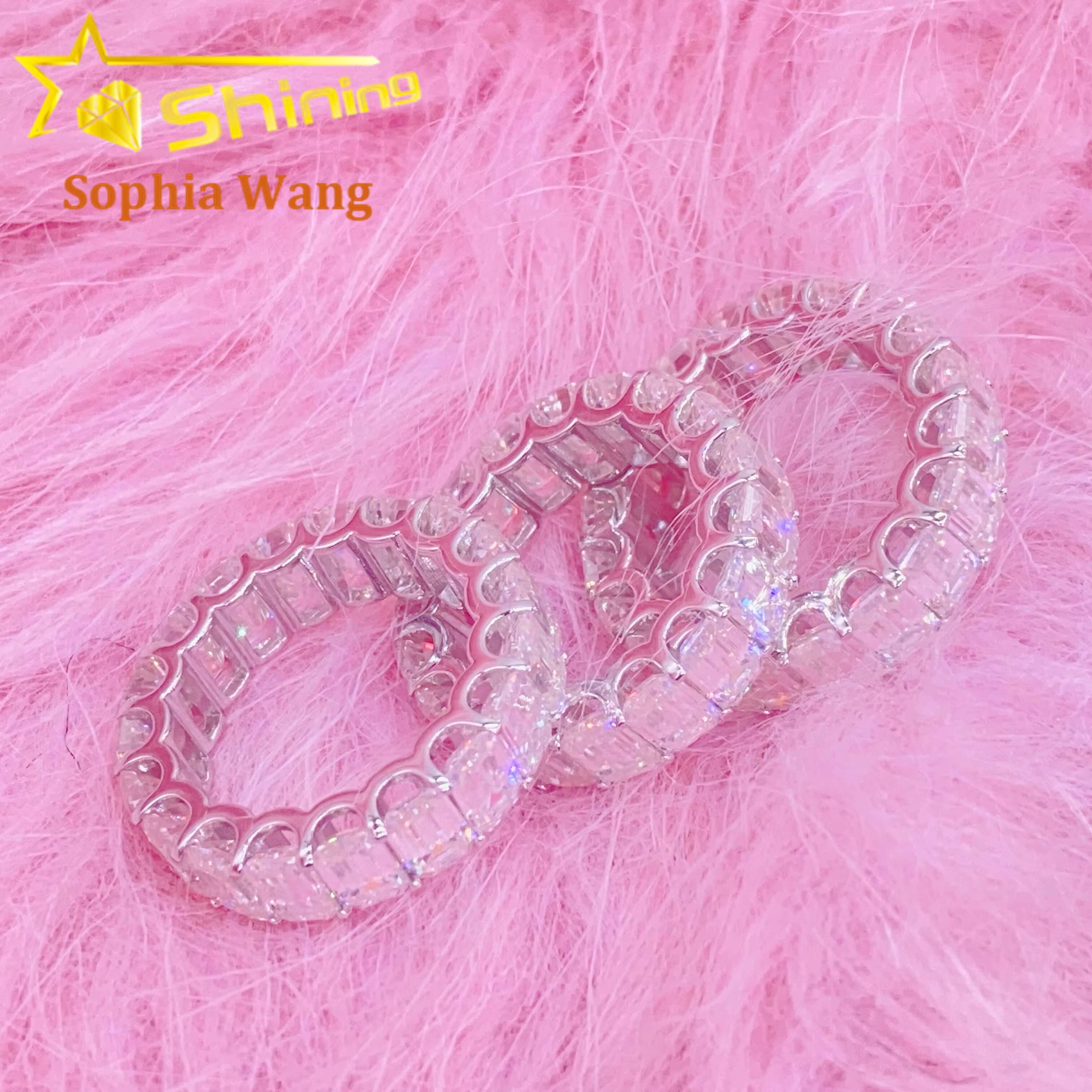 Wholesale Price Luxury Gift Vvs Lab Moissanite Diamond Emerald Cut 925 Sterling Silver Women Wedding Moissanite Engagement Rings