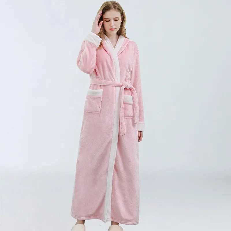Female Long Robe Sleepwear Winter Flannel Hooede Lounge Wear Thickened Coral Fleece Kimono Bathrobe Nightgown Loose Home Wear C251104