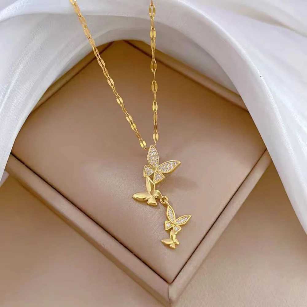 Stainless Steel Love Heart Butterfly Copper Pendant Necklace For Women Girls Cute Clavicle Chain Wedding Birthday Jewelry GiftsXJ251104