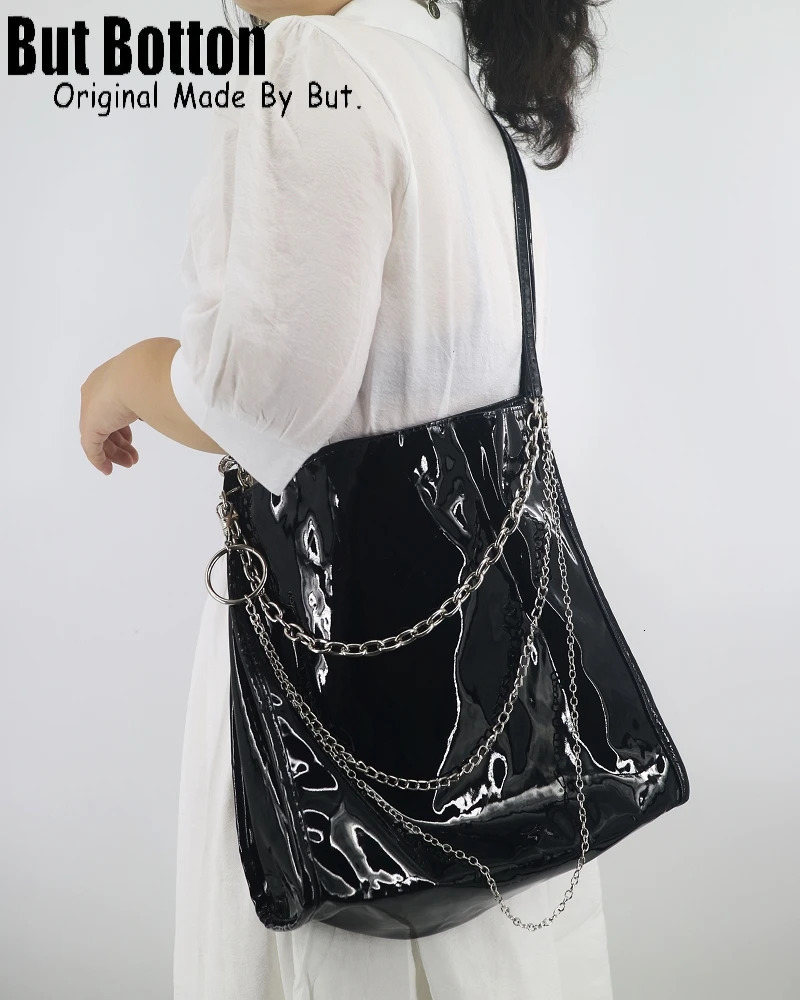 Gothic womens Y2K womens patented leather shoulder bag handbag Harajuku womens metal punk chain cross body bag beer capacity handbag 250402