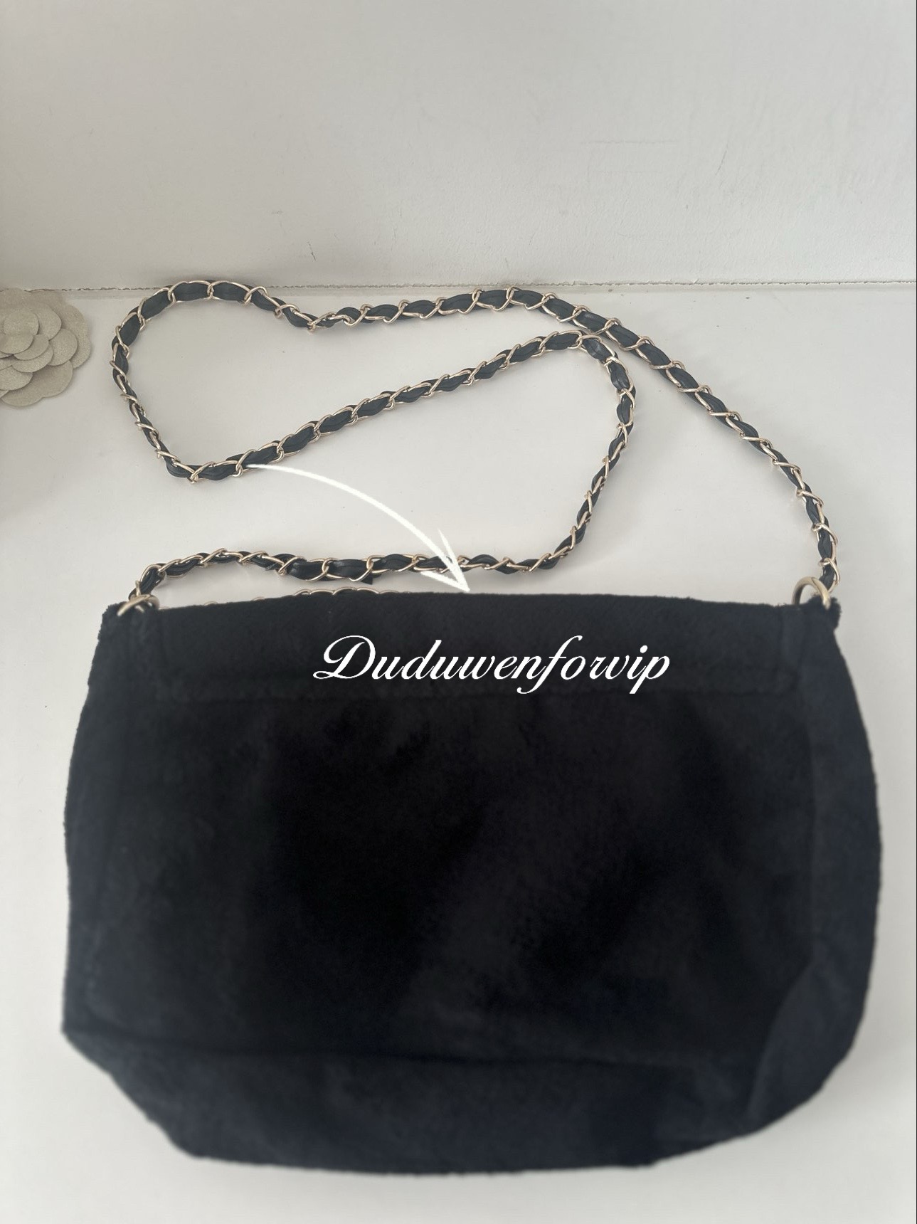 Chain version 29X20X7CM Storage Case Shoulder Fur Bag gift Bag C Plush bag classical Organization