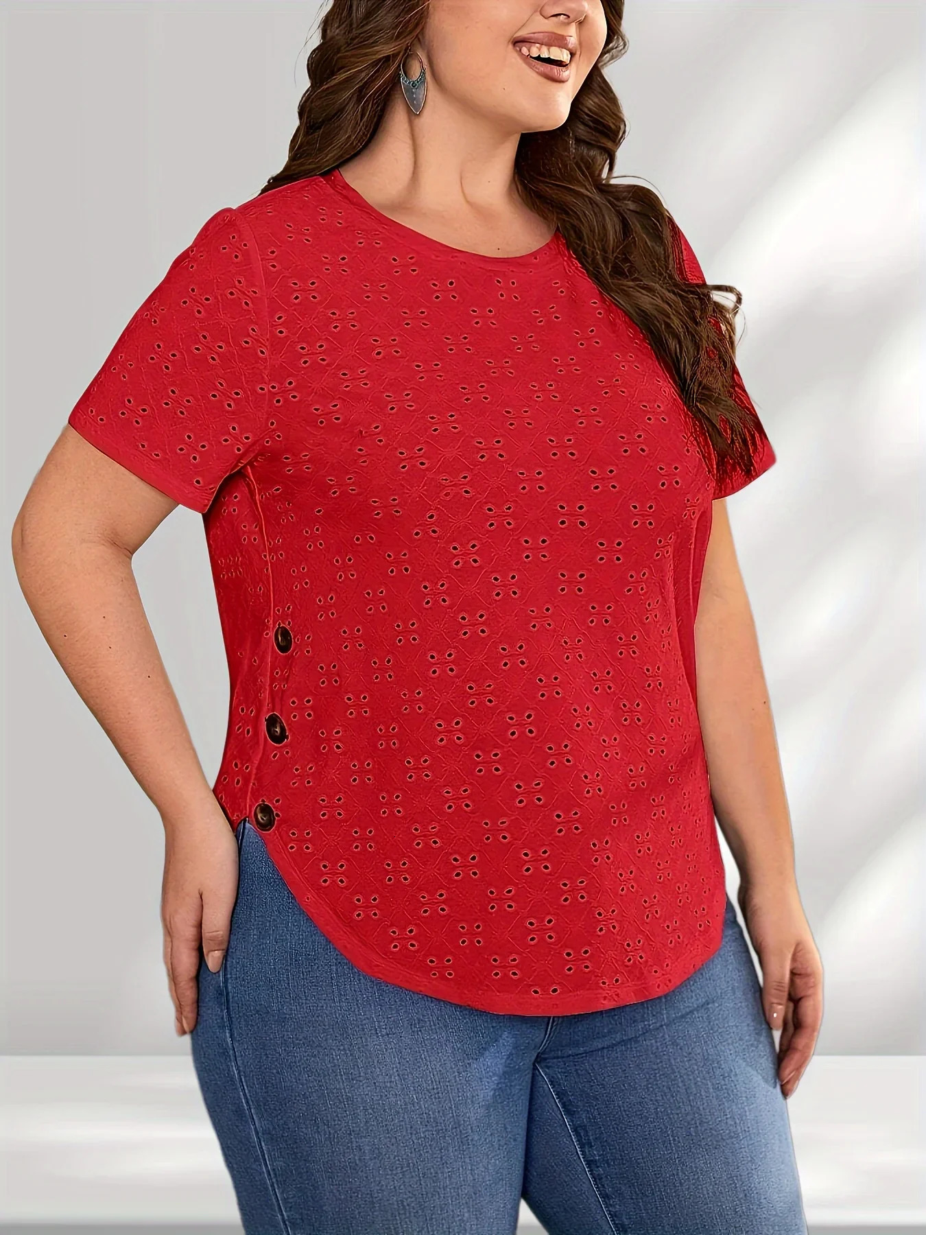 Fashion womens plus size 1XL5XL hollow short sleeved Tshirt casual loose button detail curve hem round neck 250401