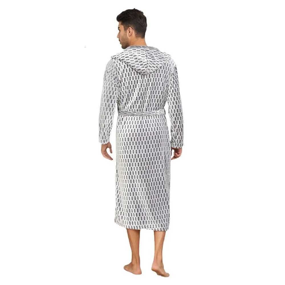 Thickened Warm Robe Checkered Mens Hooded Lace Up Nightgown Autumn Winter Sleepwear Male Loose Casual Hooded Bathrobe Nightwear C251104