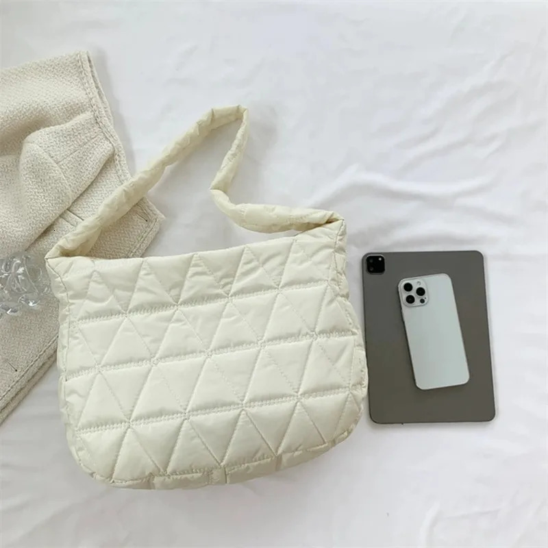 Puffer Quilted Crossbody BagPadded Shoulder BagTrendy Large Capacity Hobo BagEveryday Crossbody BagSecure Travel Purse 250402