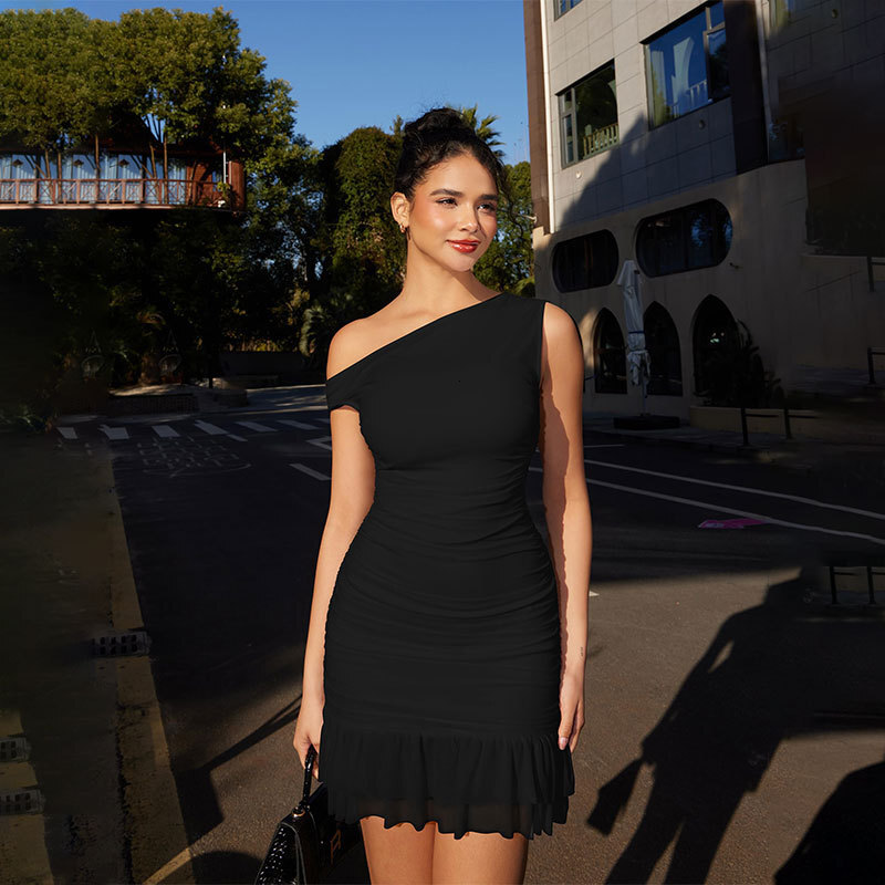 New 2025 Womens Noble Elegant Intellectual Slant Shoulder Solid Color Lace Edge Dress