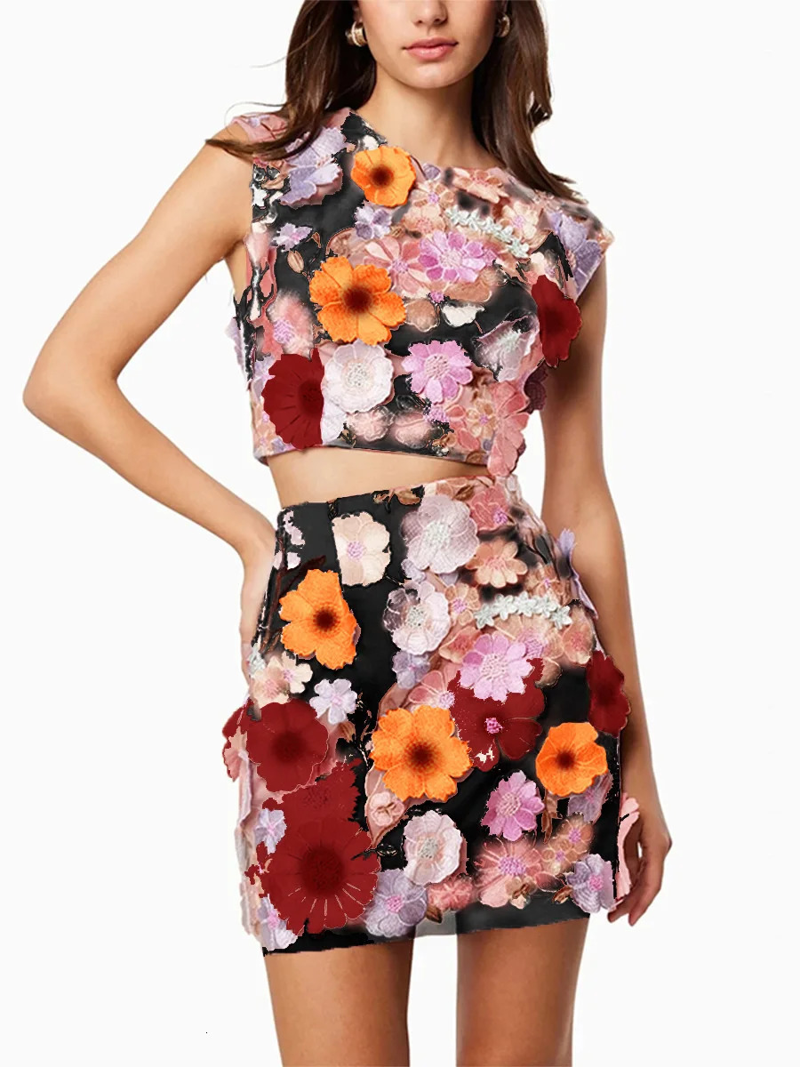 Elegant Embroidery Hook Flower Hollow Two Piece Set Spring Women Sleeveless Short TopHigh Waist Hip Hugging Skirt Autumn Outfit 250403