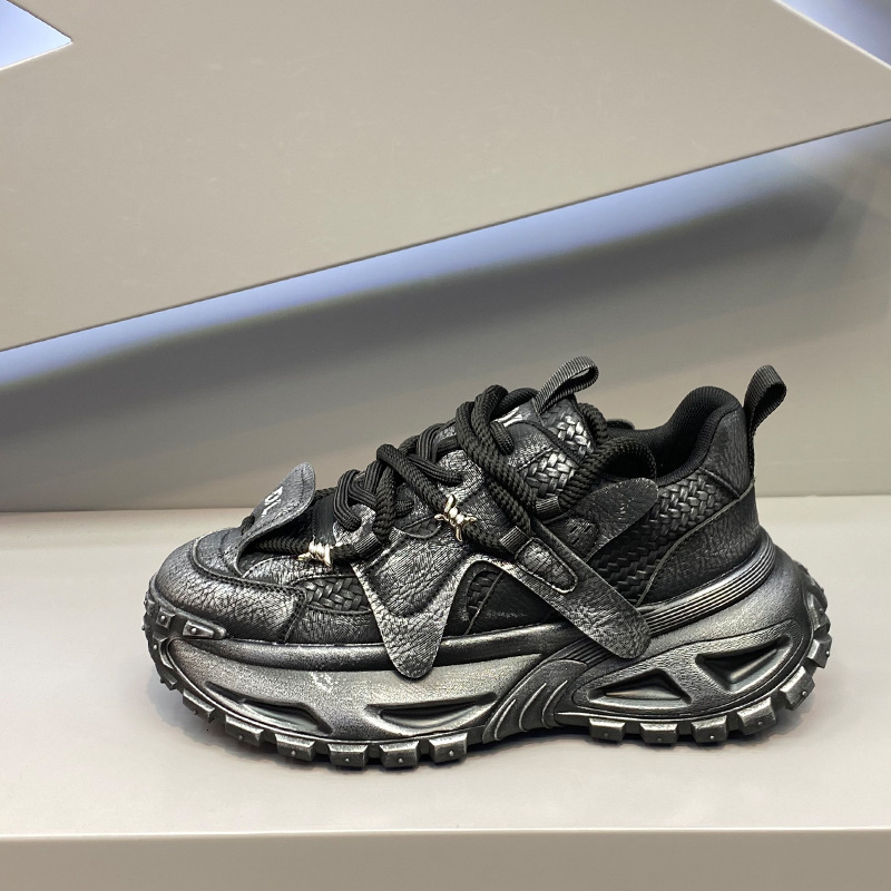 European Men's Shoes 2025 Autumn Winter New Trendy Brand High-End Big Toe Wide Foot Sports Casual Height-Increasing Dad Sneakers