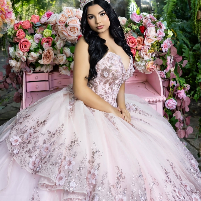 Light Pink Shiny Princess Quinceanera Dresses Off Shoulder Sequin Appliqued Flower Beading Crystal Tull Sweet 16 Dress Ball Gown